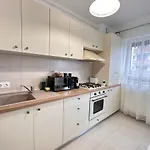 Cozy And At Maurer Apartman