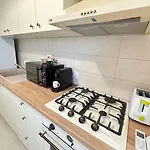 Cozy And At Maurer Apartman