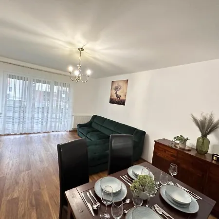 Apartman Cozy And At Maurer Brassó