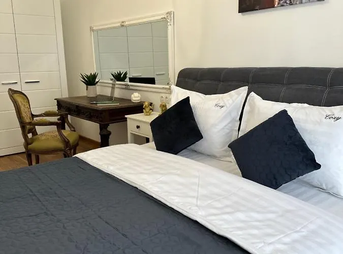 Cozy And At Maurer * Braşov