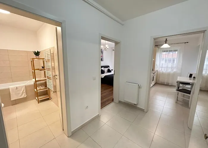 Cozy And At Maurer * Braşov